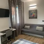 Nibu - Comodo A Tutto, Anche A Chiara *