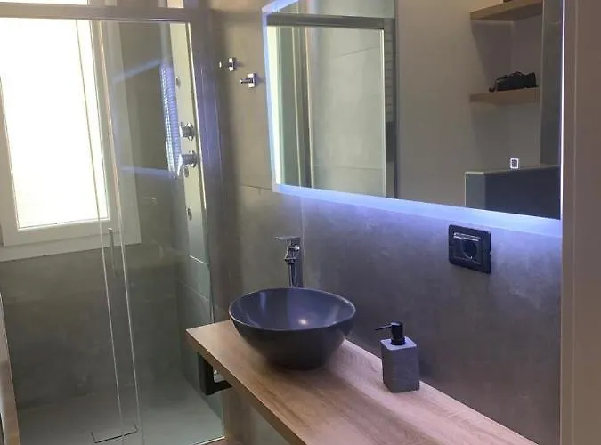 Nibu - Comodo A Tutto, Anche A Chiara Apartment